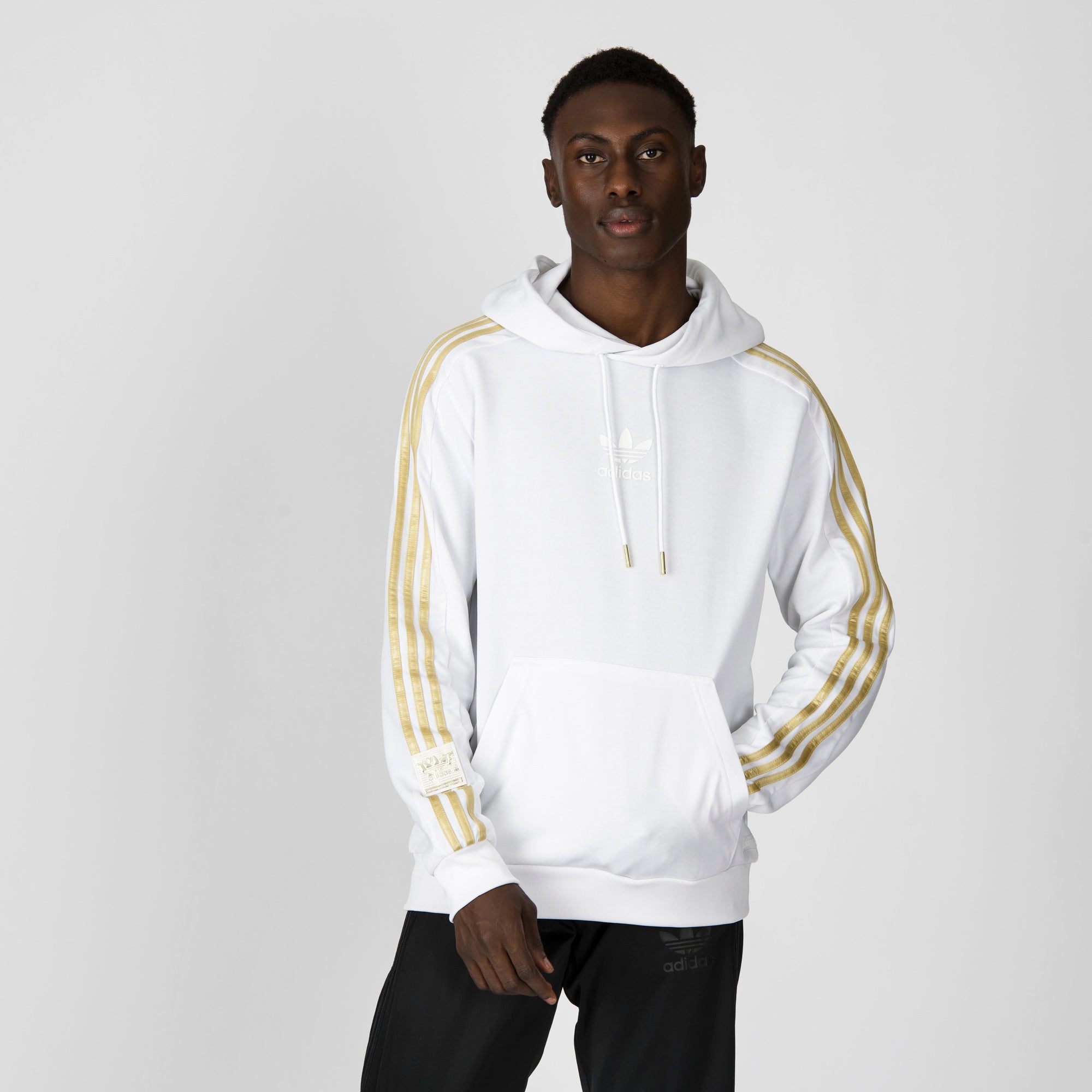 adidas sweatshirt foot locker