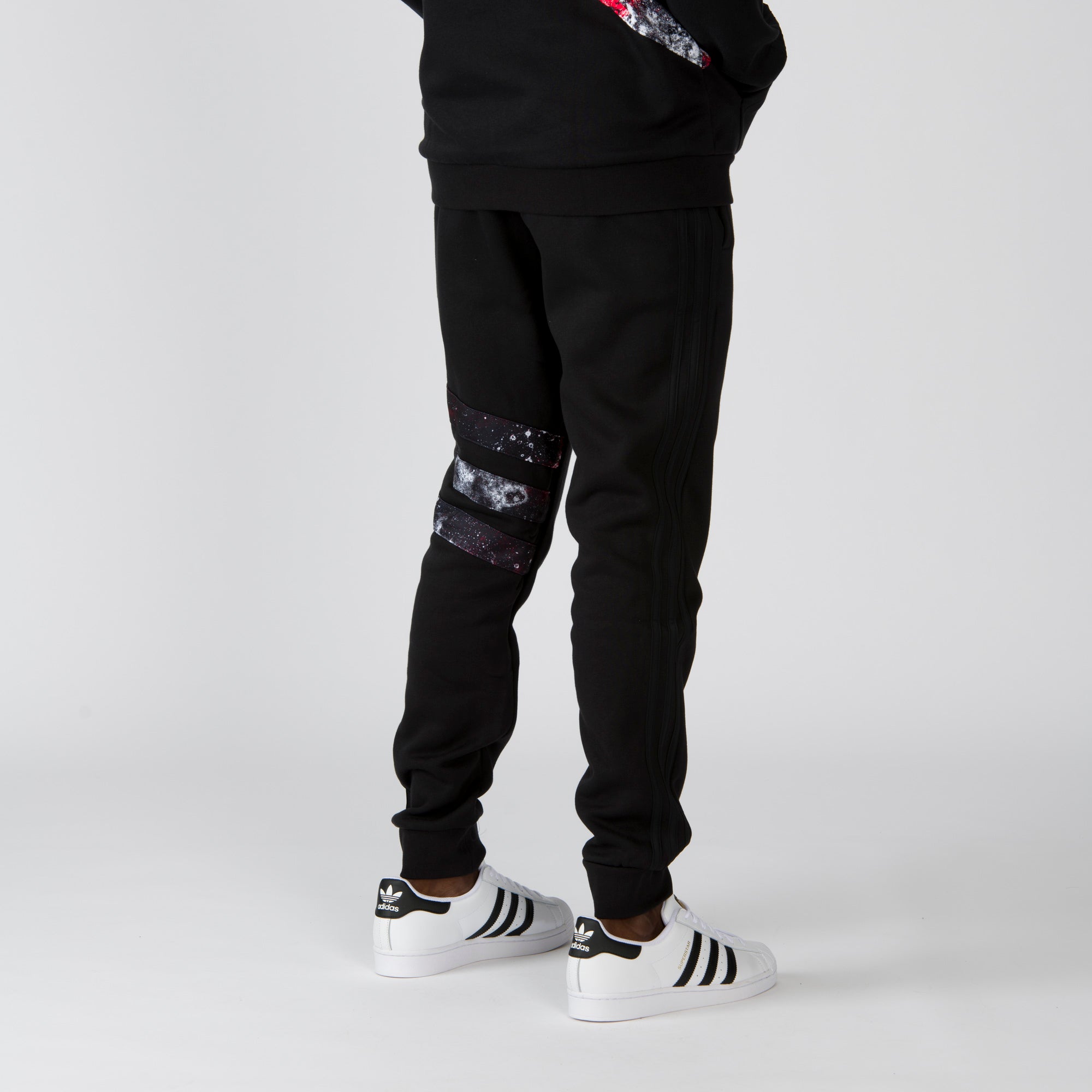 Foot locker store pantaloni adidas