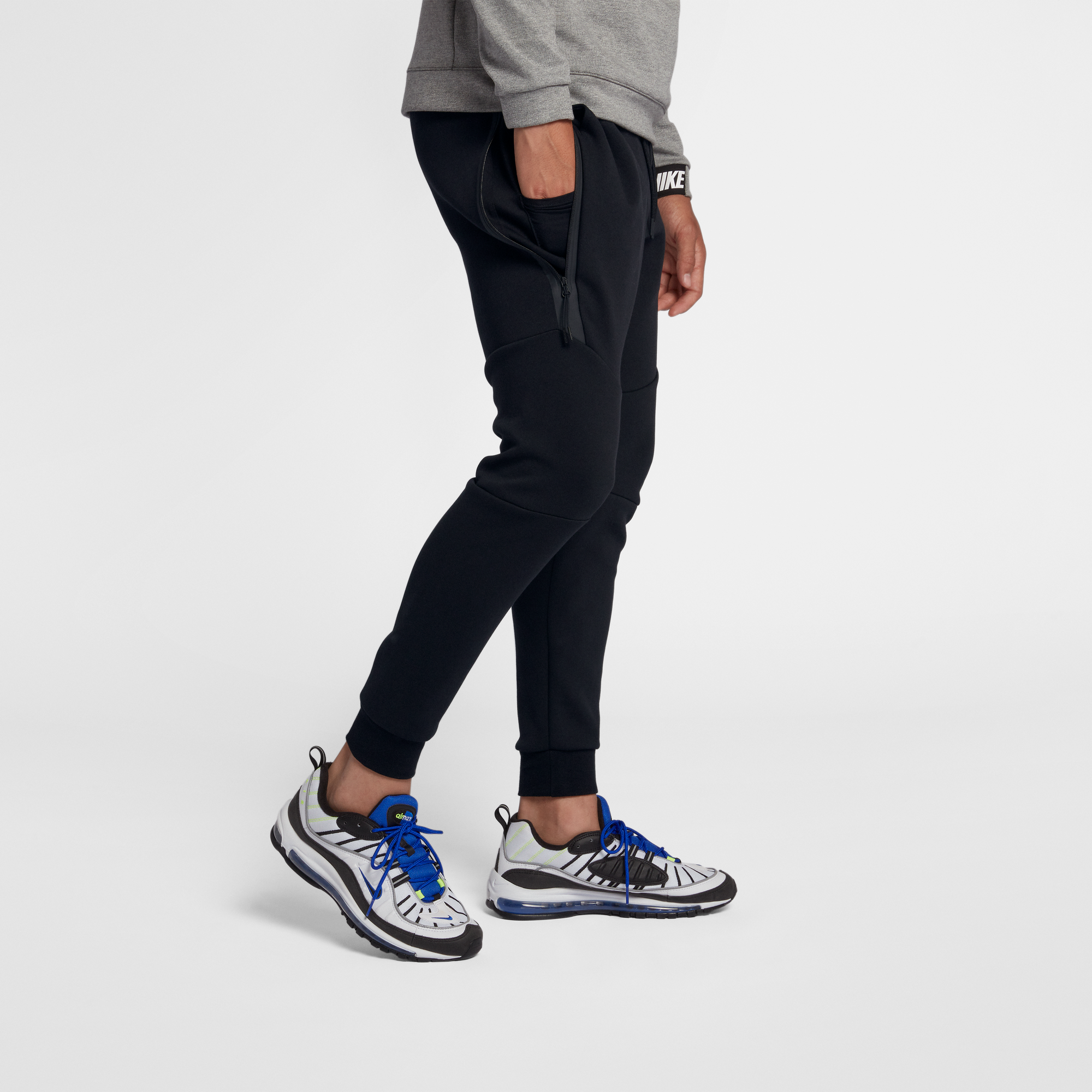 nike air max fleece pants