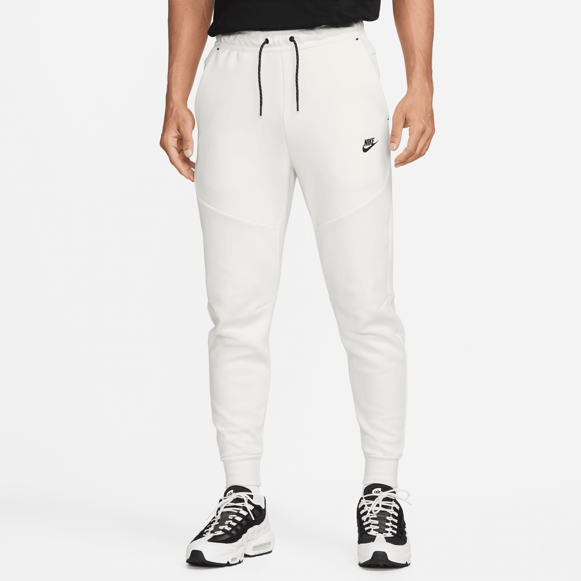 Nike tech fleece pants cheap foot locker