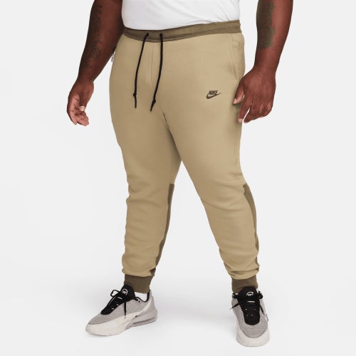 Nike Tech Fleece Joggers Image 1 of 5. Tap to open photo gallery.