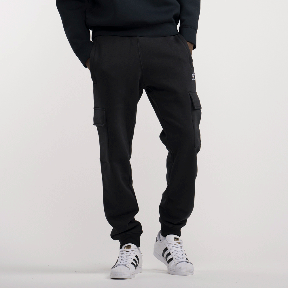 Completo dell'adidas hot sale