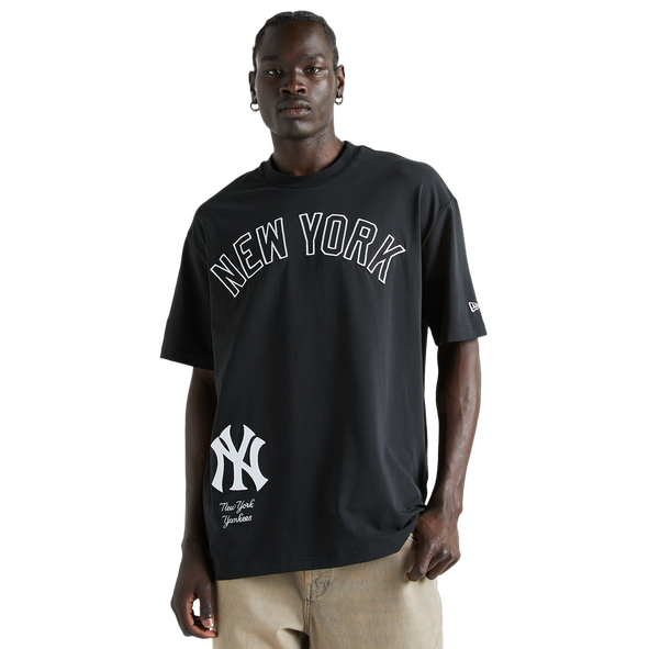 New Era New York Oversize Tee Image 1 of 6. Tap to open photo gallery.