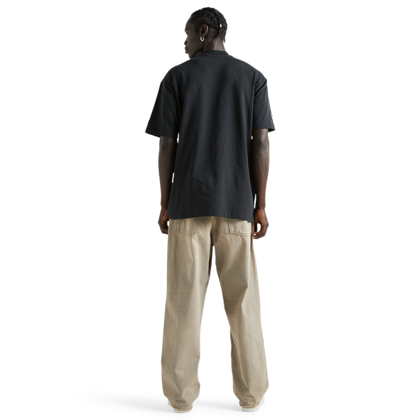 New Era New York Oversize Tee Image 3 of 6. Tap to open photo gallery.