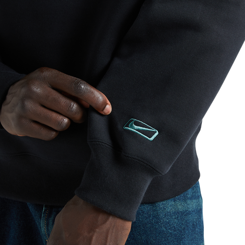 Nike Club Fleece Crew Image 5 of 5. Tap to open photo gallery.