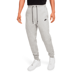 Foot locker nike tech fleece pants hotsell