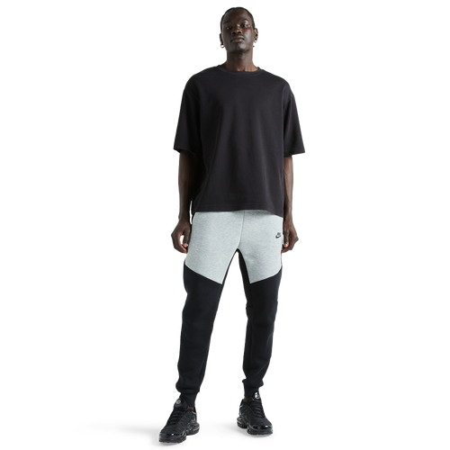 Nike tech joggers men hotsell