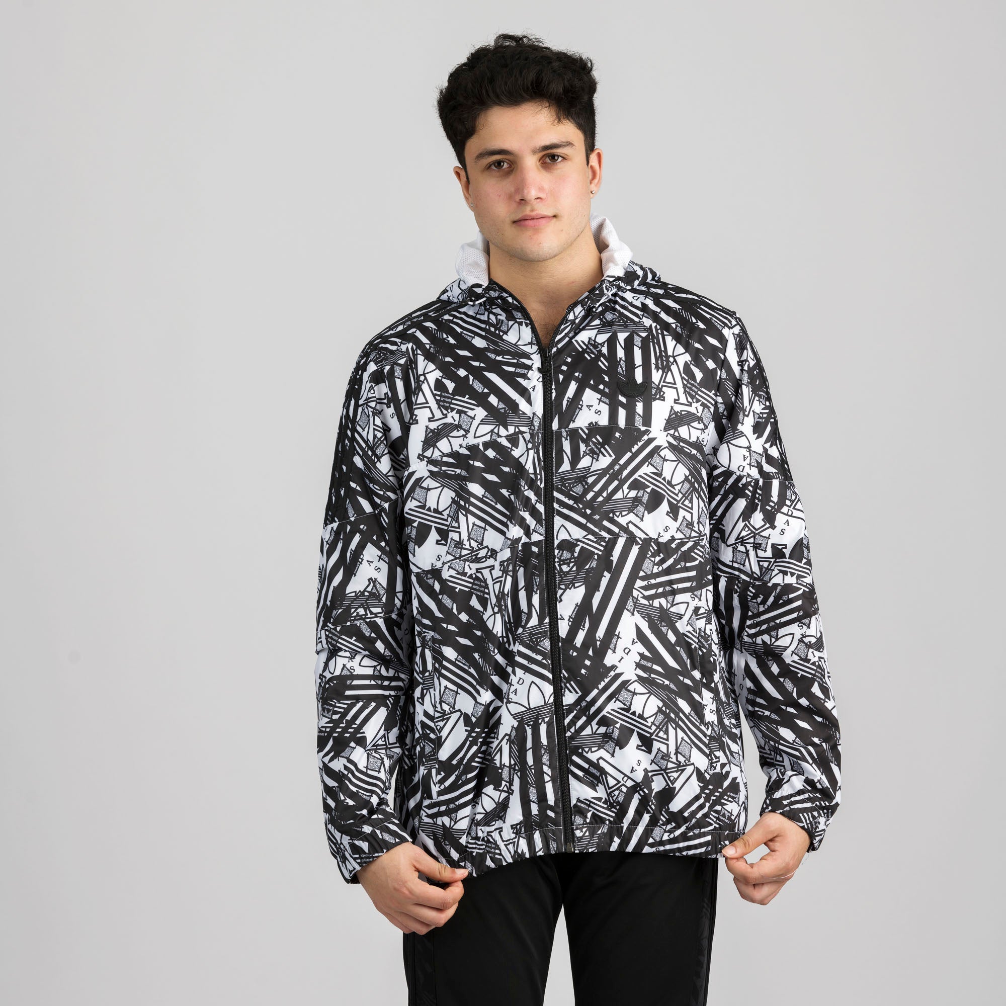 adidas windbreaker footlocker