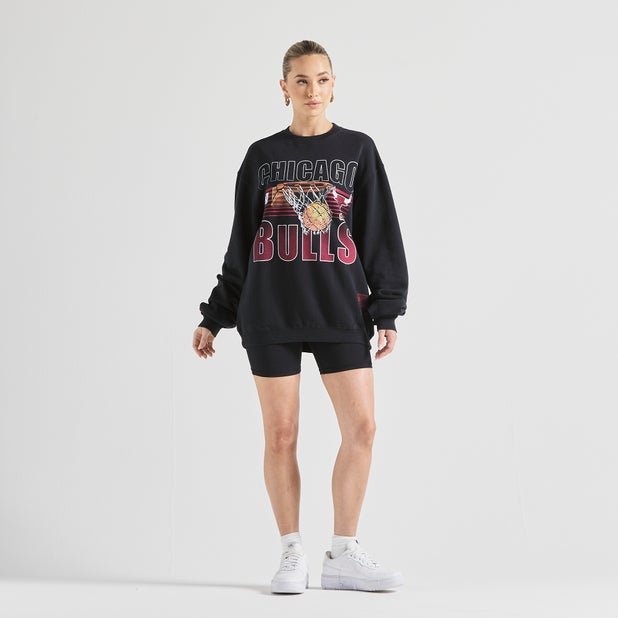 Mitchell & Ness Long Sleeve Crew Image 5 of 10. Tap to open photo gallery.