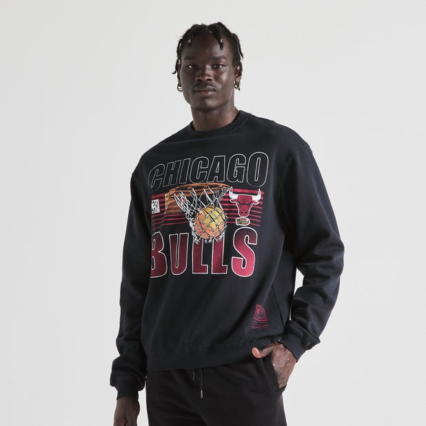 Mitchell & Ness Long Sleeve Crew Image 6 of 10. Tap to open photo gallery.