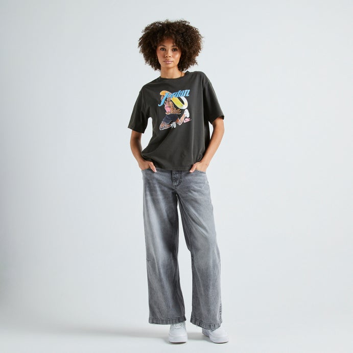 Jordan Flight Heritage Girlfriend Graphic Tee Image 3 of 3. Tap to open photo gallery.