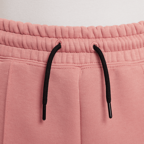 Nike Tech Fleece Image 4 of 8. Tap to open photo gallery.