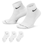 White(black)-White(black)-White(black)