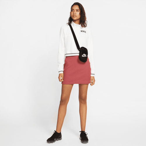 Nike Heritage Crossbody Image 6 of 6. Tap to open photo gallery.