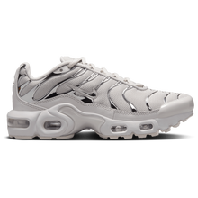 Lt Iron Ore-Mtlc Silver-Gym Red