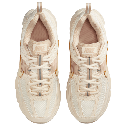 Nike Zoom Vomero 5 Image 5 of 8. Tap to open photo gallery.