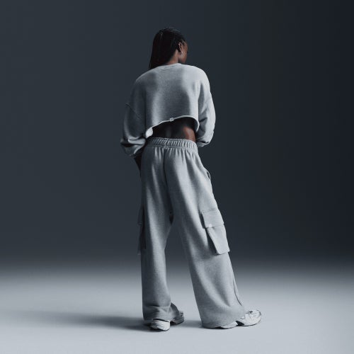 Nike Dance Shrug Image 5 of 5. Tap to open photo gallery.