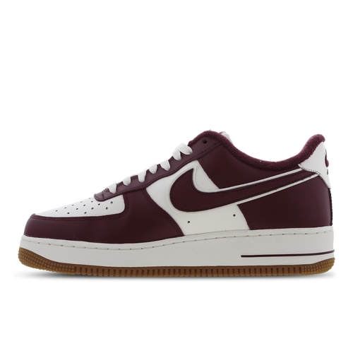 Nike Air Force 1 '07 LV8 Image 4 of 7. Tap to open photo gallery.