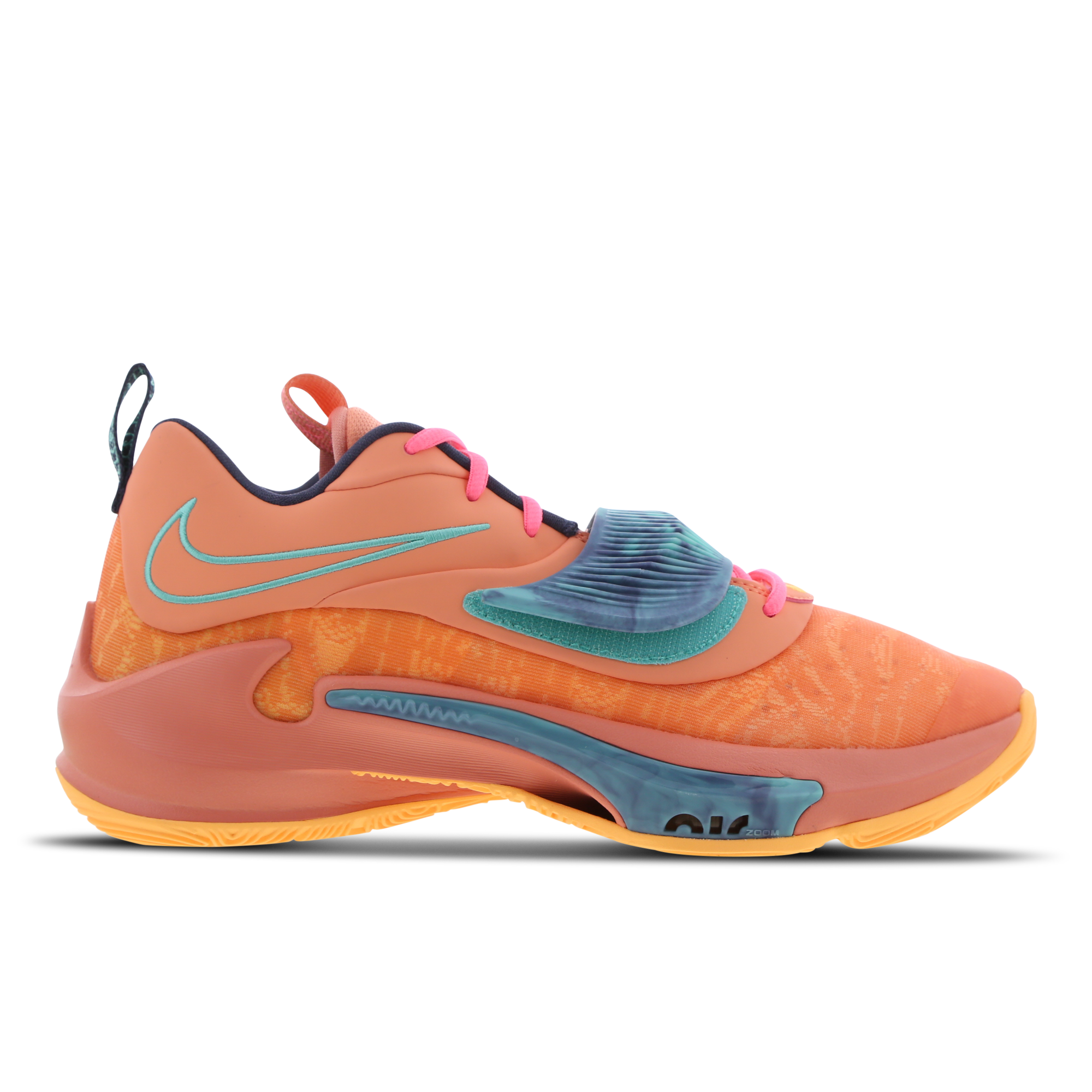 zoom freak 3 foot locker