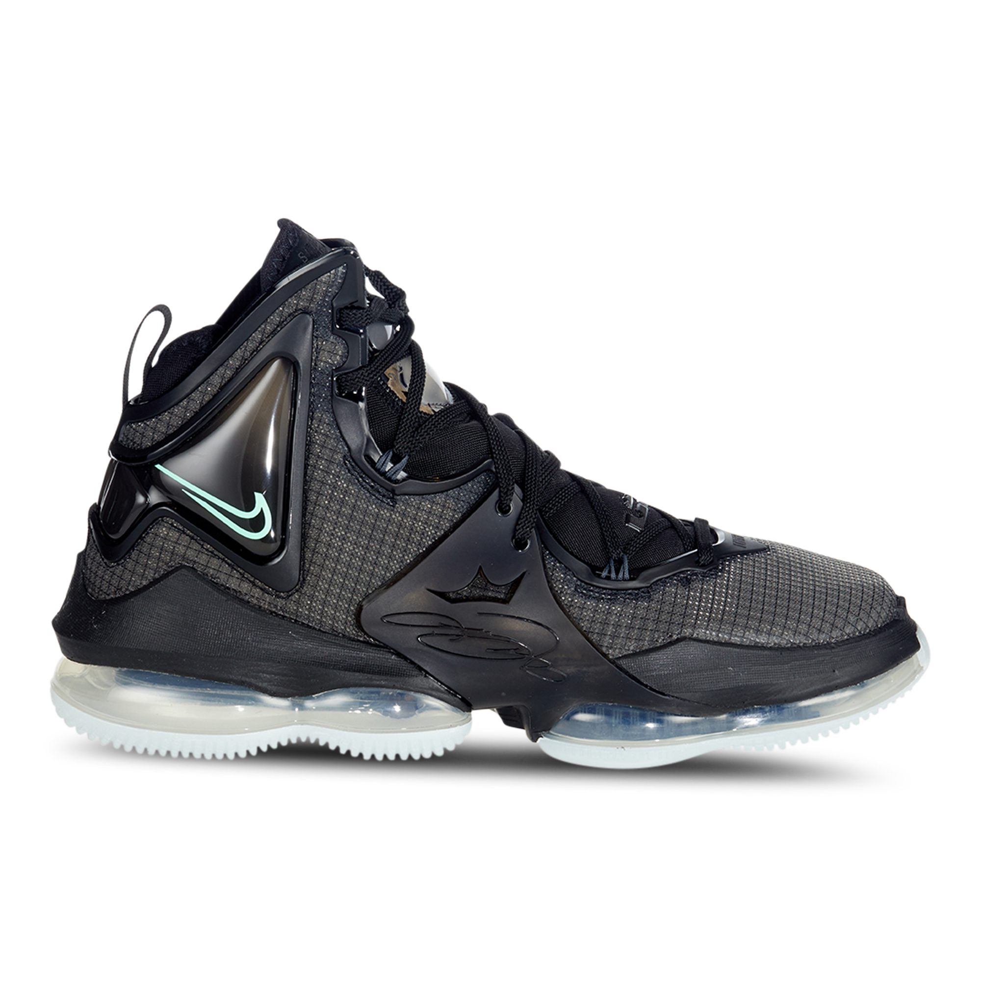 footlocker lebron 19