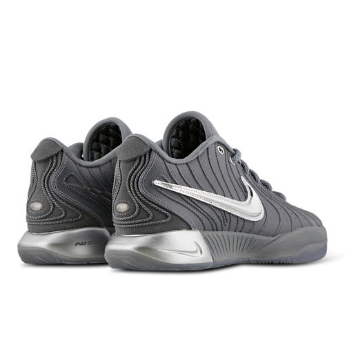 Nike LeBron 21 Image 3 of 7. Tap to open photo gallery.