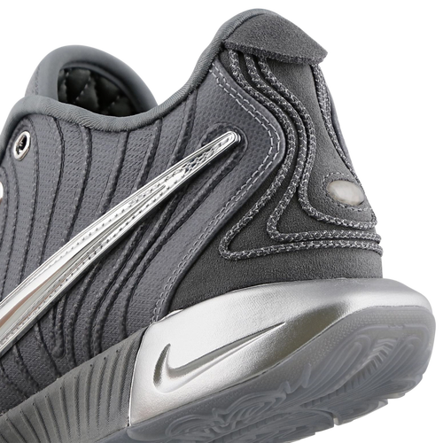 Nike LeBron 21 | Foot Locker Australia