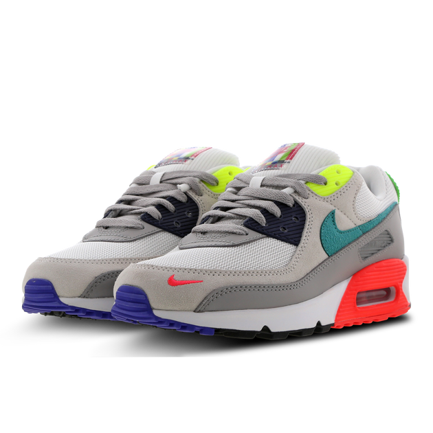 Nike Air Max 90 DA5562-001 für nur 109,99€ inkl. Versand statt 149€