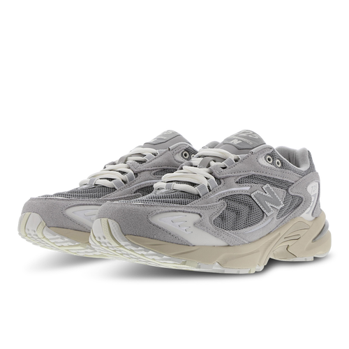 New Balance 725 - Image 2 of 7 Enlarged Image