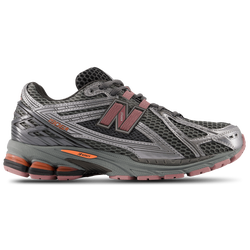 Herren Schuhe - New Balance 1906R - Dark Silver Metallic-Rosewood