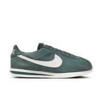 Green hot sale nike cortez