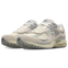New Balance 2002R - Image 2 of 7 