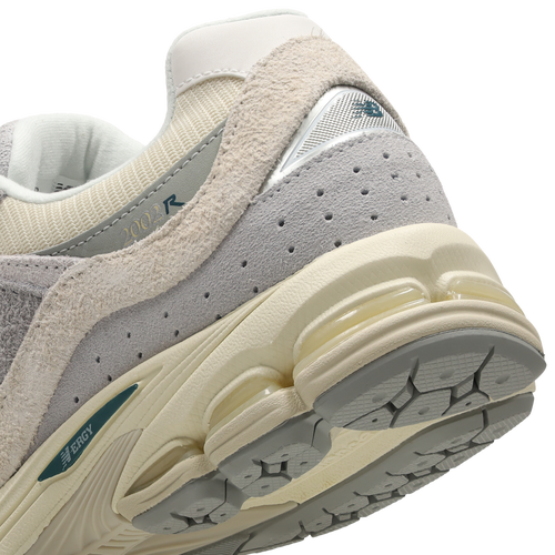 New Balance 2002R - Image 7 of 7 Enlarged Image