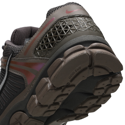 Nike Zoom Vomero 5 - Image 7 of 7 Enlarged Image