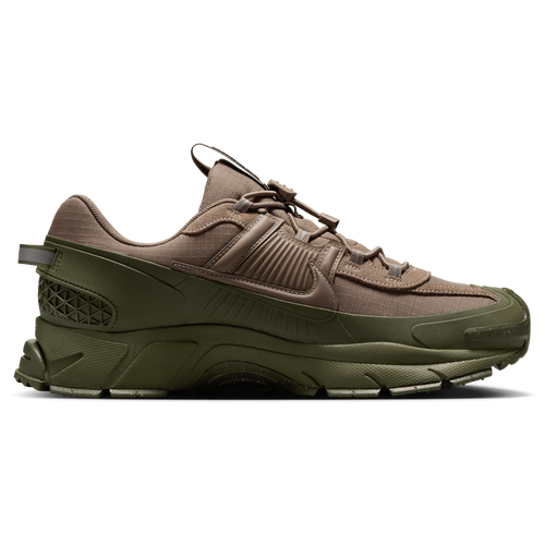 Nike Zoom Vomero Roam Image 1 of 6. Tap to open photo gallery.