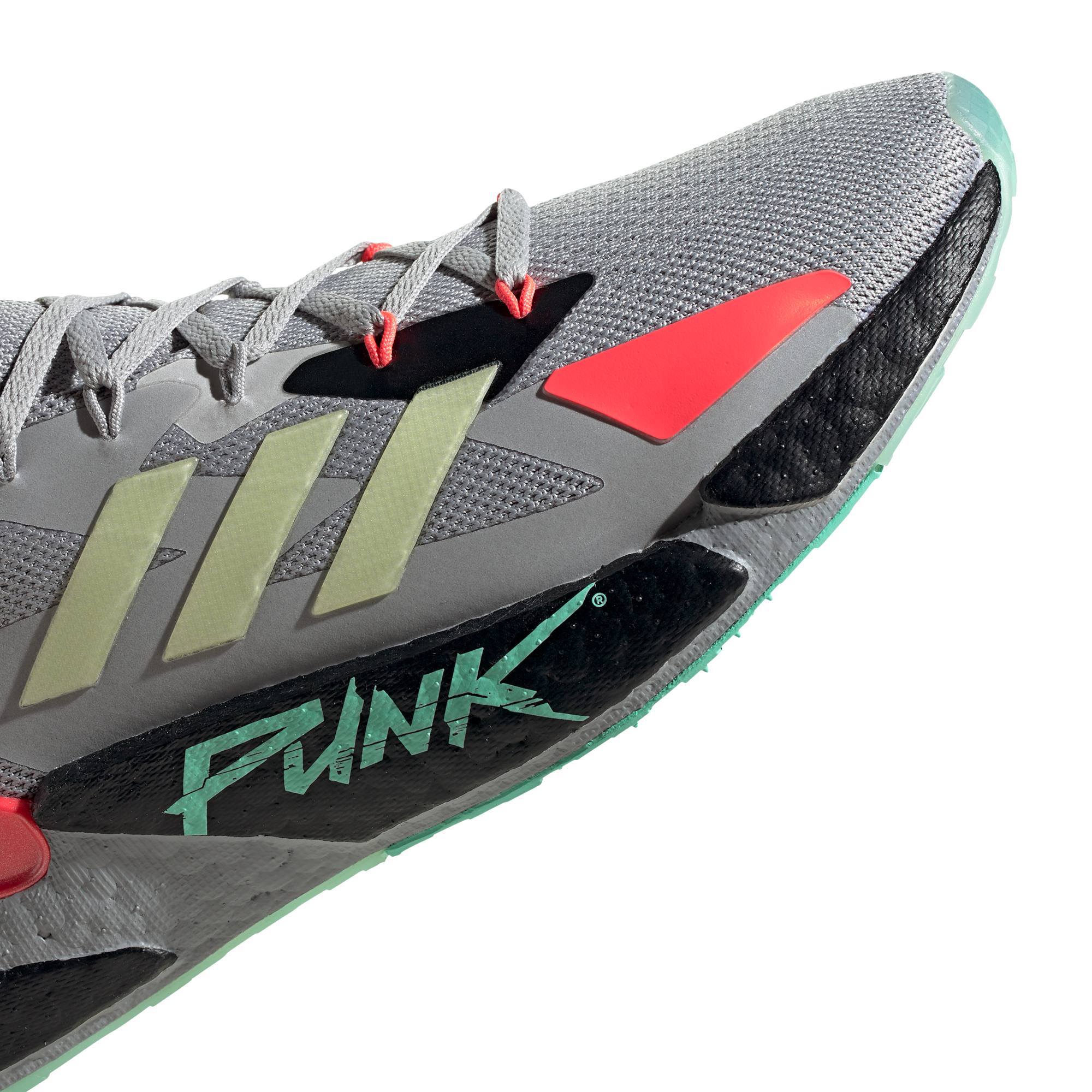 football cleats at foot locker