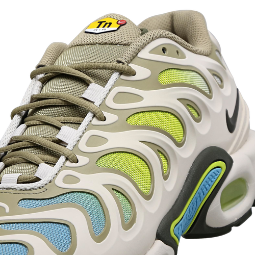 Nike Air Max Tuned 1 Drift - Image 7 of 8 Enlarged Image