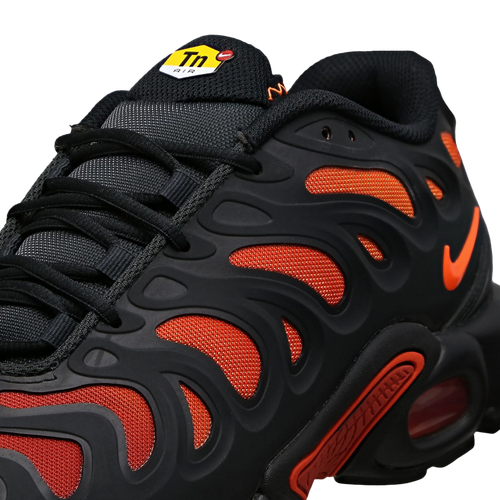 Nike Air Max Tuned 1 Drift - Image 7 of 8 Enlarged Image