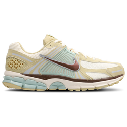 Men Shoes - Nike Zoom Vomero 5 - Team Gold-Fauna Brown-Pale Ivo