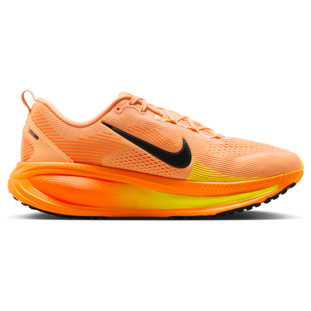 Nike Vomero 18 Straßenlaufschuh (Herren) - Orange - HM6803-700
