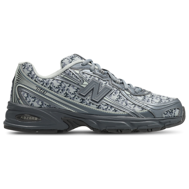 New Balance 740