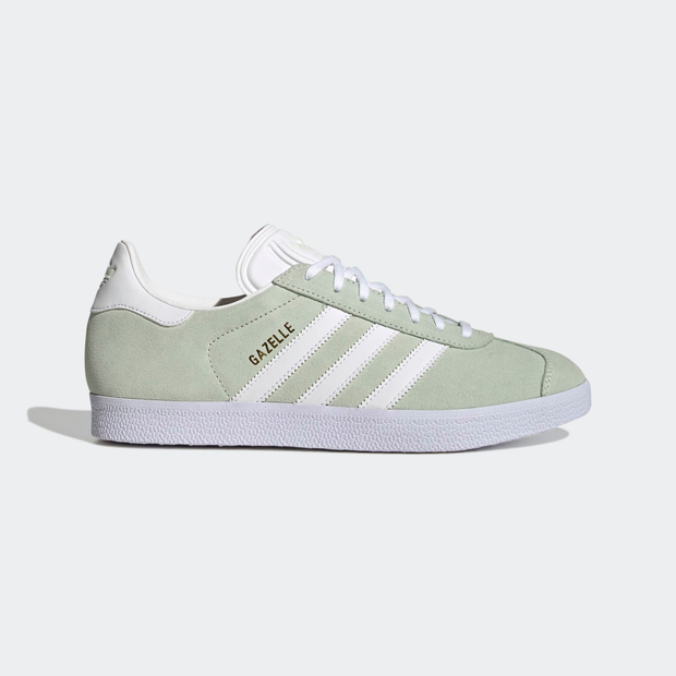 adidas  GAZELLE  women's Shoes (Trainers) in Green - GX2206