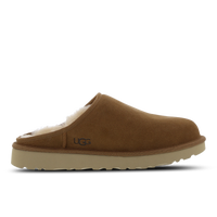 Ugg slippers hot sale foot locker