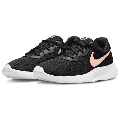 Nike tanjun near me best sale