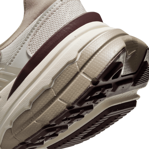 Nike V2k Run - Image 6 of 6 Enlarged Image
