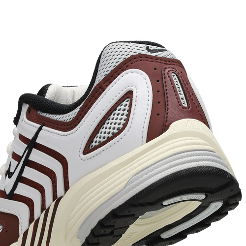 Nike Pegasus 2005 - Image 7 of 7 Enlarged Image