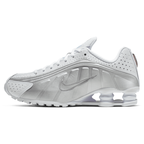Nike Shox R4 Image 3 of 6. Tap to open photo gallery.