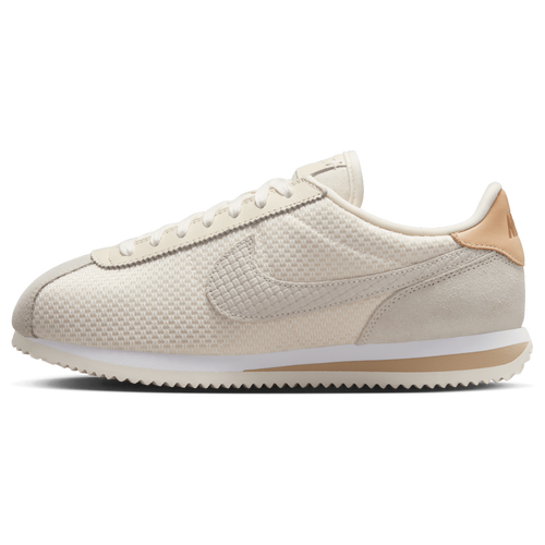 Nike Cortez Image 3 of 6. Tap to open photo gallery.