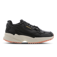 Adidas falcon hot sale lady footlocker