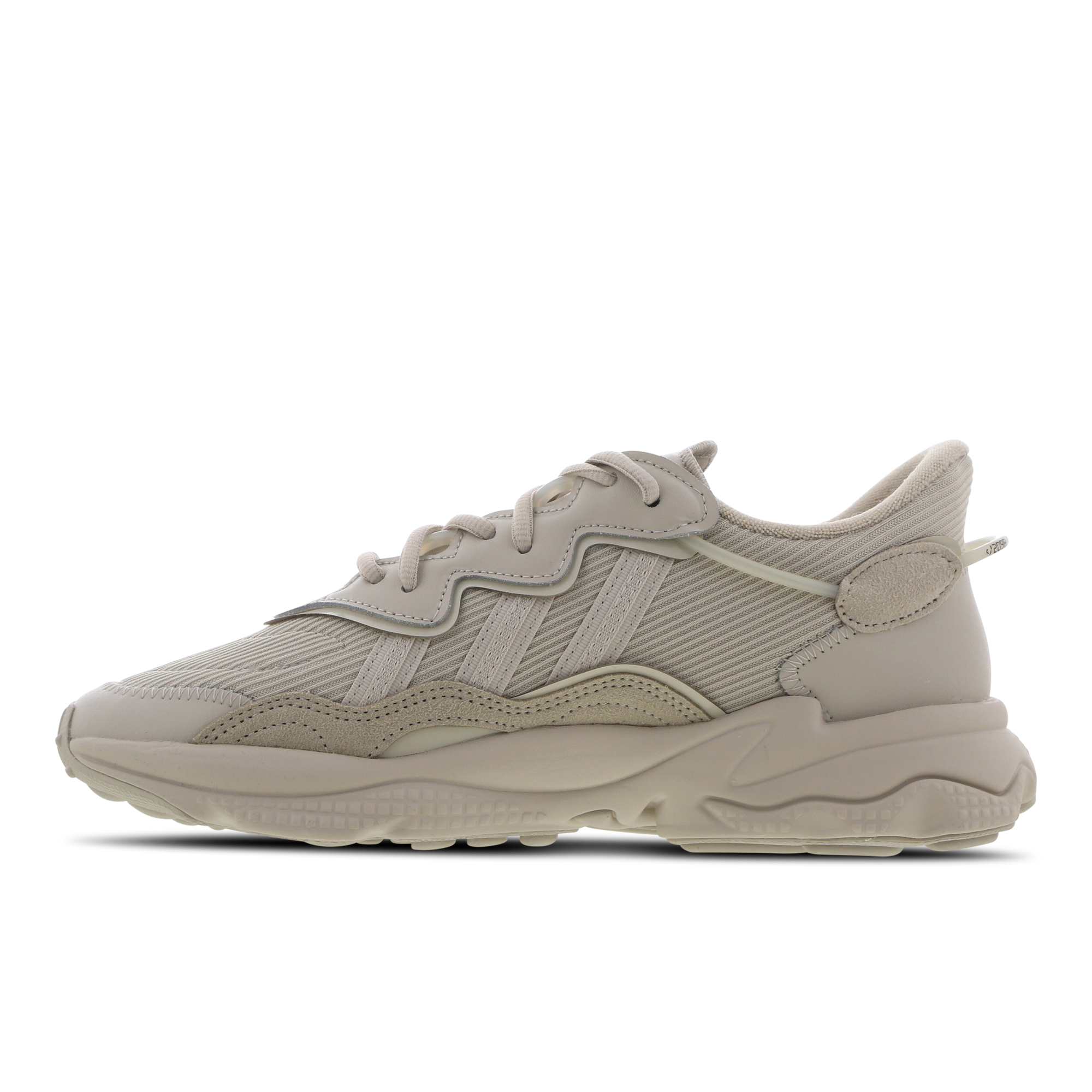 ozweego footlocker