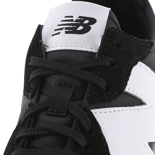 New Balance 327 - Image 7 of 7 Enlarged Image